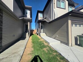 Building Photo - 4640-4177 177 Ave NW