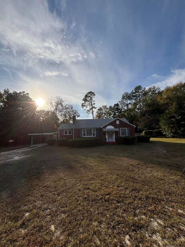 Foto del edificio - 919 Seminole Ave