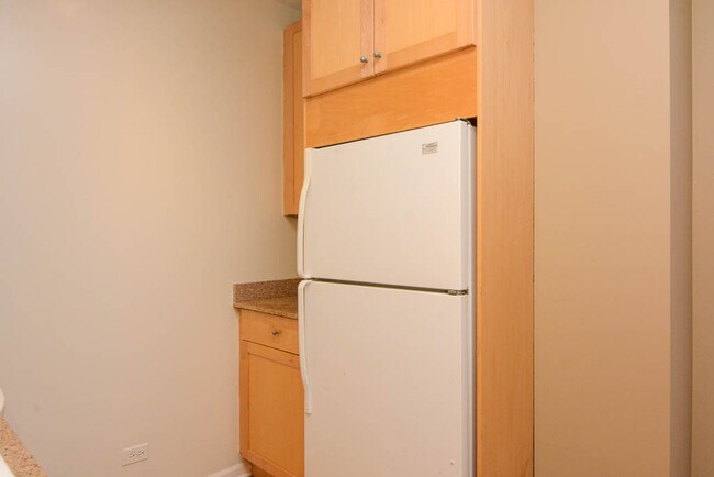 Foto del edificio - 4630 N Beacon St