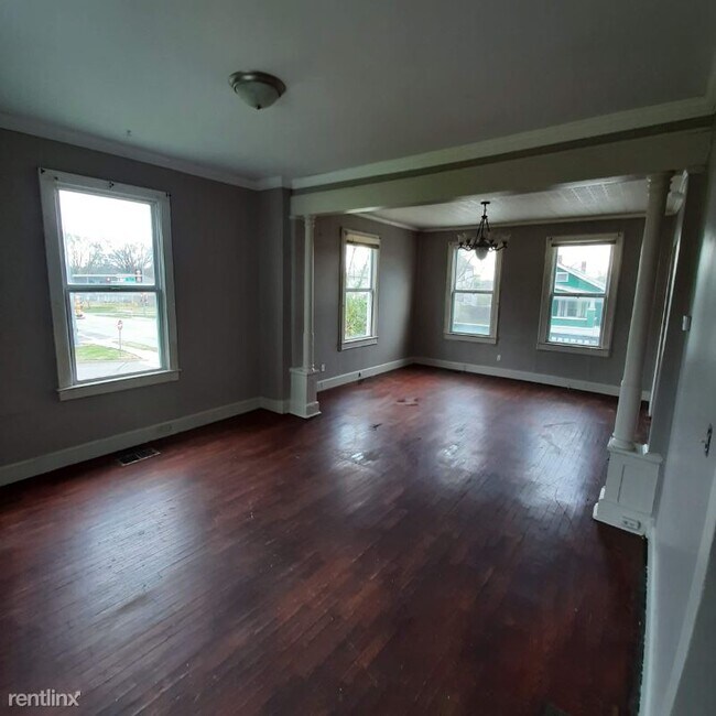 Foto del edificio - 3 br, 2 bath House - 1002 Spruce