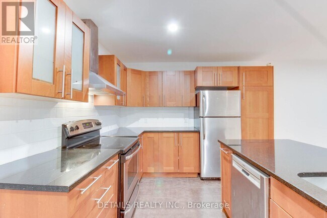 Building Photo - 1106 Bathgate Dr