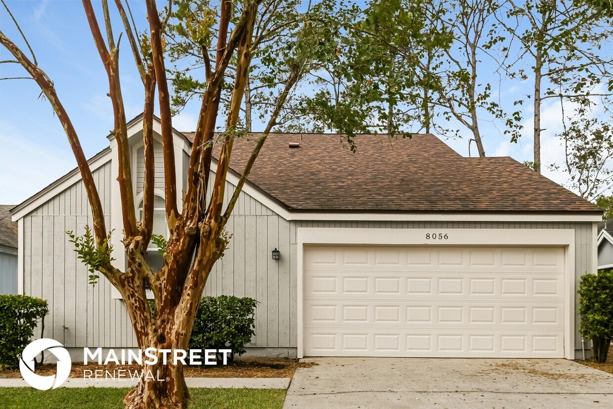 Foto principal - 8056 Coatbridge Ln N