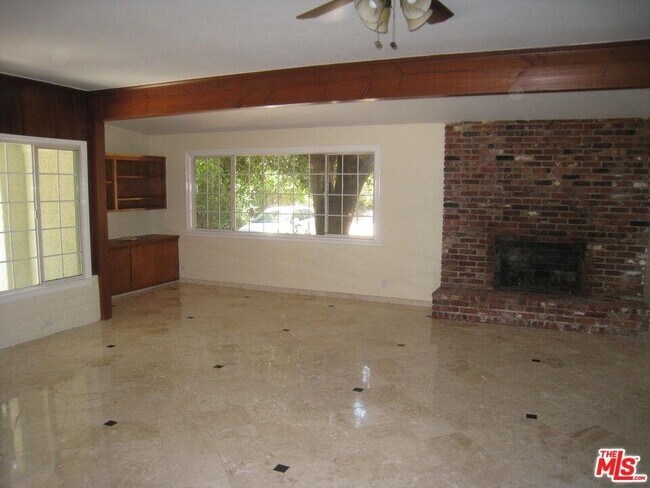 Building Photo - 9814 Baden Avenue, Los Angeles, CA 91311 -...