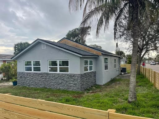 Foto del edificio - 1617 Avenue E