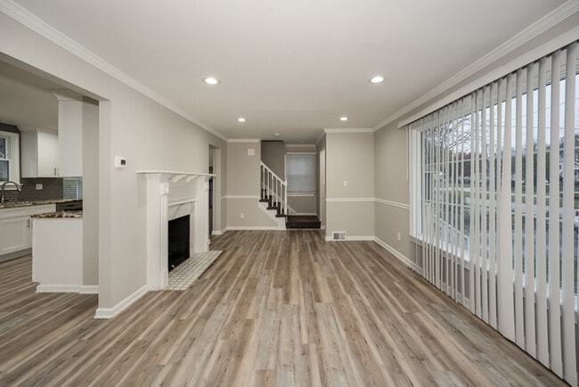 Building Photo - 3709 Monticello Blvd