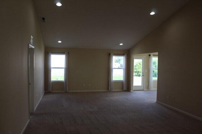 Foto del edificio - Beautiful 3 BR Ranch in Brownsburg!