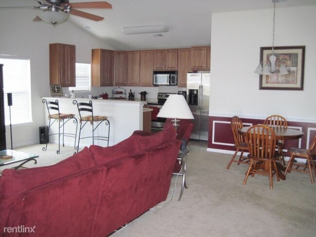 Building Photo - 3 br, 2 bath House - 7 Cromer Street