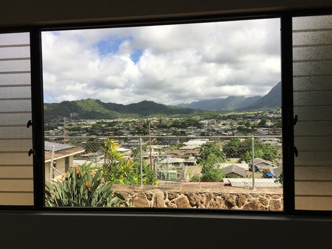 Building Photo - 45-577-577 Keaahala Rd