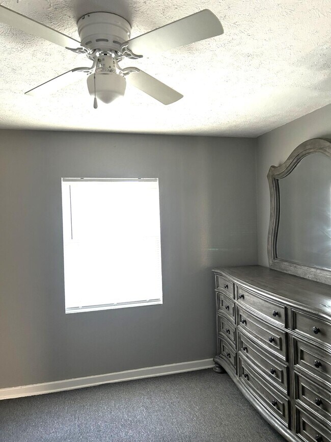 Foto del edificio - 3006 N 25th St