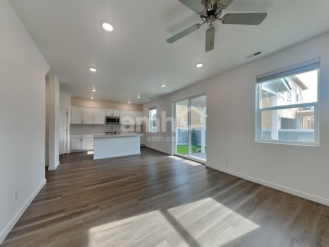 Foto del edificio - 5342 Turnstone St SE