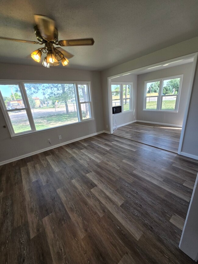 Foto del edificio - 633 7th St