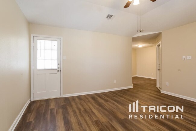 Foto del edificio - 13138 Crystal Cove Dr