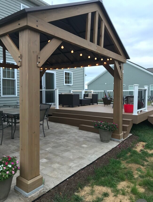 Building Photo - 410 Heartwood Crossing