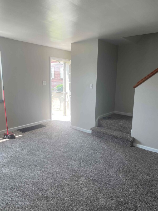 Foto del edificio - 1150 Sells Ave