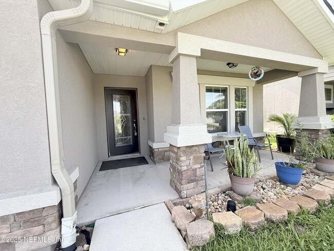 Building Photo - 2715 Salt Lake Dr