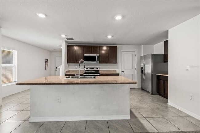 Building Photo - 36526 Spanish Rose Dr