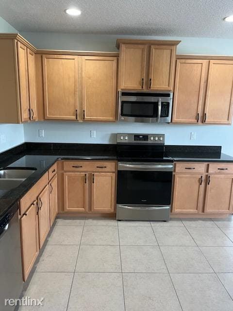 Foto del edificio - 3 br, 2 bath House - 1156 Brenton Manor Dr