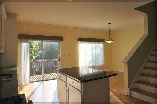 Foto del edificio - 125 Rachel Rd