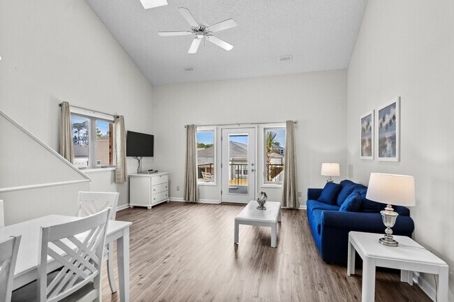 Foto del edificio - 216 Double Eagle Dr