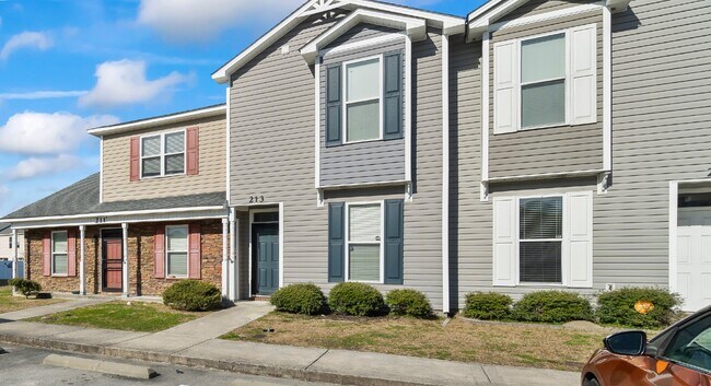 Foto del edificio - Carolina Forest Townhome