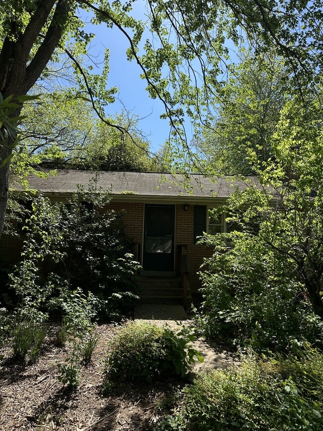 Photo - 8033 Devlin Rd House