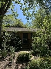 Building Photo - 8033 Devlin Rd