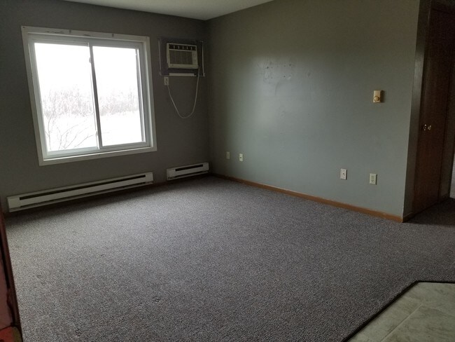 Foto del edificio - 1437 Irvine St