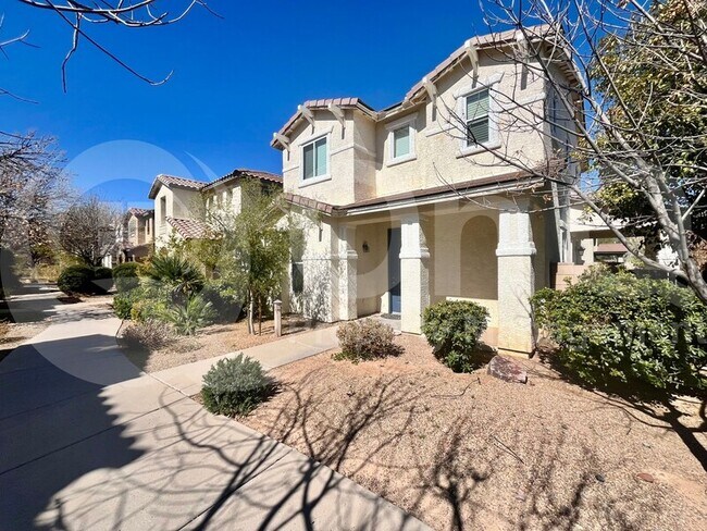 Building Photo - 2767 N Saramano Ln