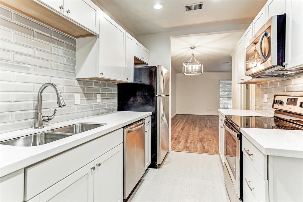 Foto principal - 2237 Welch St