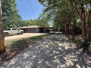 Building Photo - 2412 Redbud St