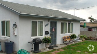 Primary Photo - 1321 Turquoise Ave