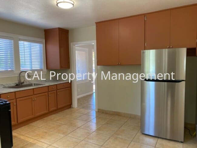 Foto del edificio - Back unit two bedroom home South Salinas!