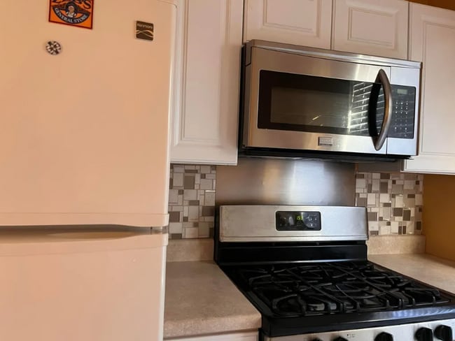 Photo - 121 Dover St Apartment