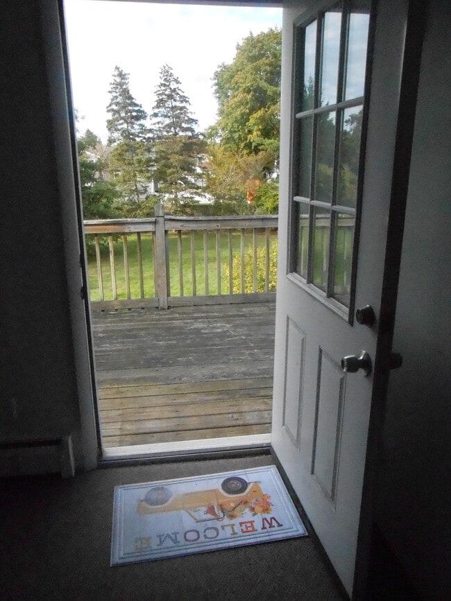 Building Photo - 172 Wicks Rd