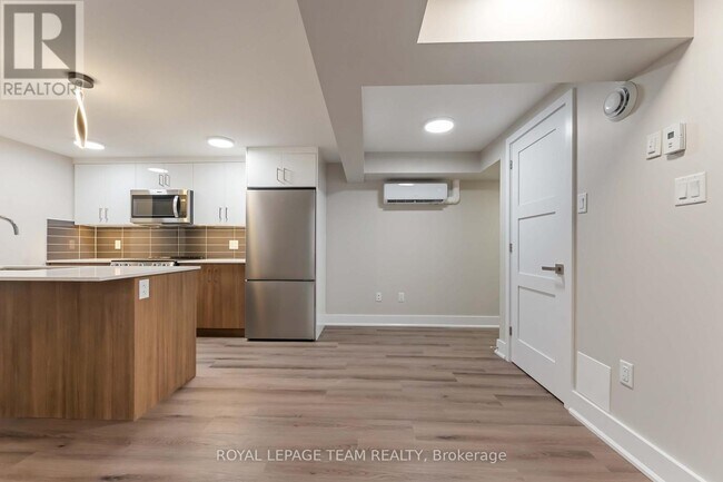 Photo du bâtiment - 1 - 342 FIFTH AVENUE