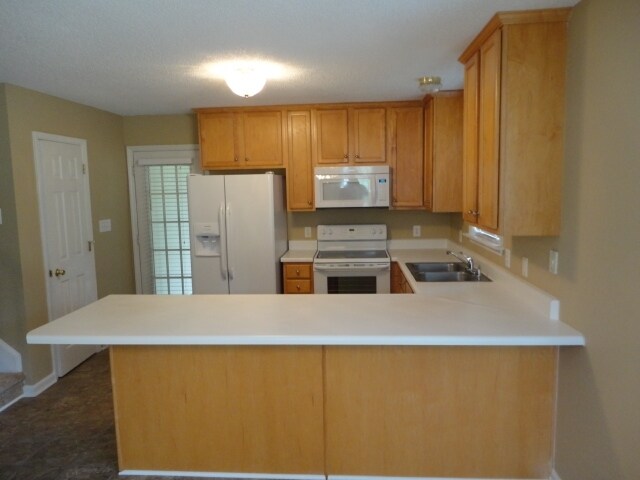 Foto del edificio - 4228 Winding Stream Drive