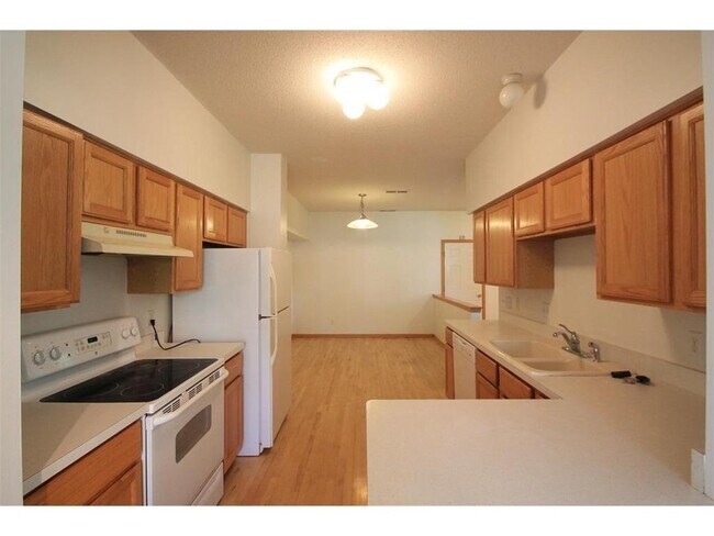 Building Photo - 4179 Running Brook Rd