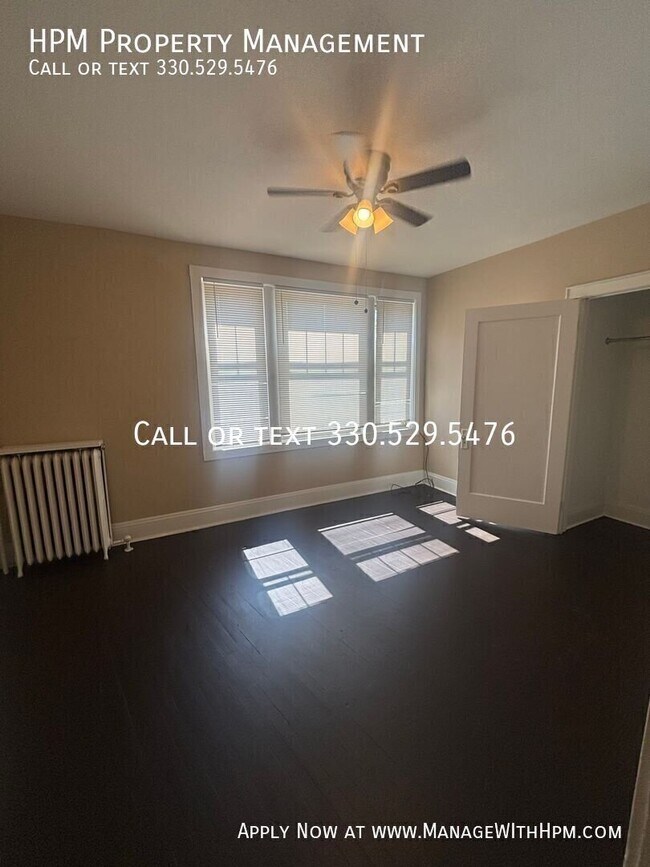 Foto del edificio - 11516 Clifton Blvd