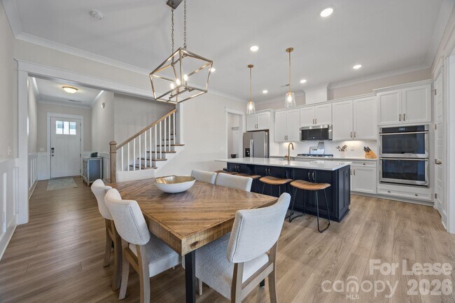 Foto del edificio - 4832 Blanchard Wy