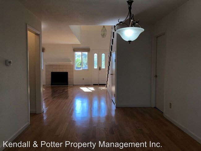 Building Photo - 3 br, 2.5 bath House - 106 Manresa Court
