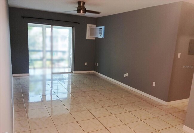 Photo - 1875 Sunny Dr Apartment