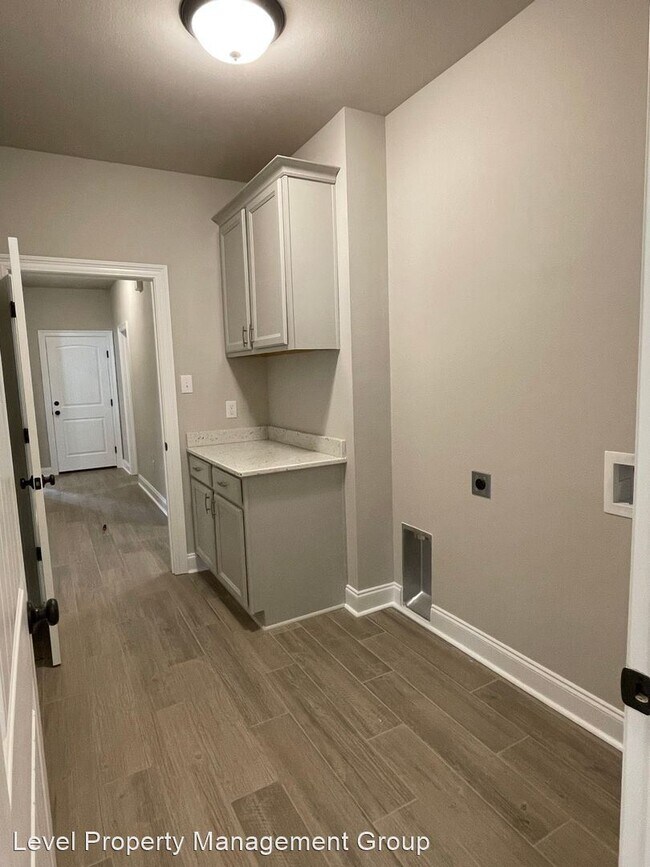 Foto del edificio - 4 br, 3 bath House - 1393 Aldon st