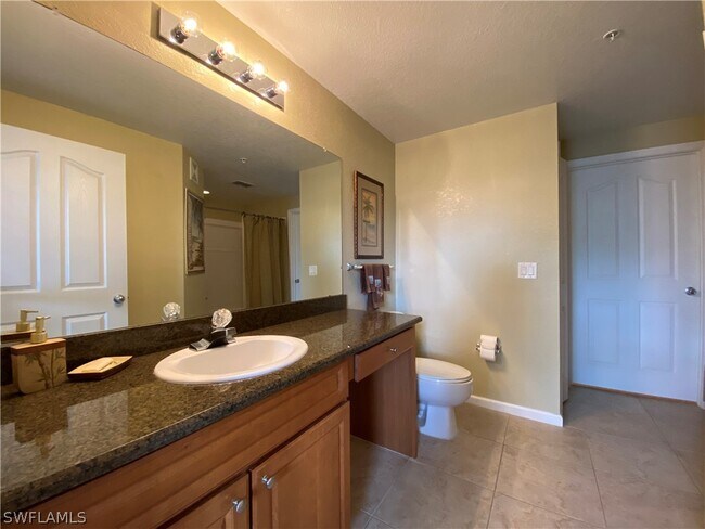 Building Photo - 12940 Positano Cir