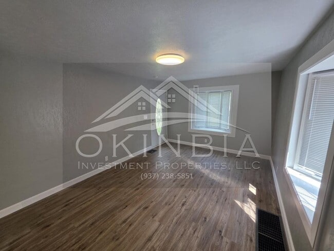 Photo - 1425 Canfield Ave House