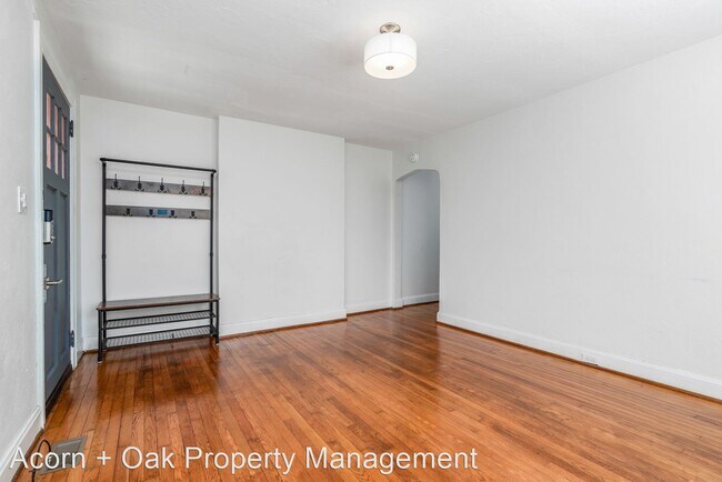 Building Photo - 1 br, 1 bath House - 2636 Lawndale Ave