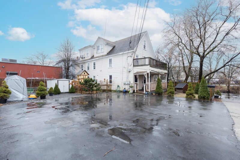 Primary Photo - 5 Exchange St