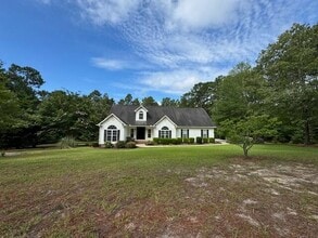Building Photo - 263 Pine Hollow Dr