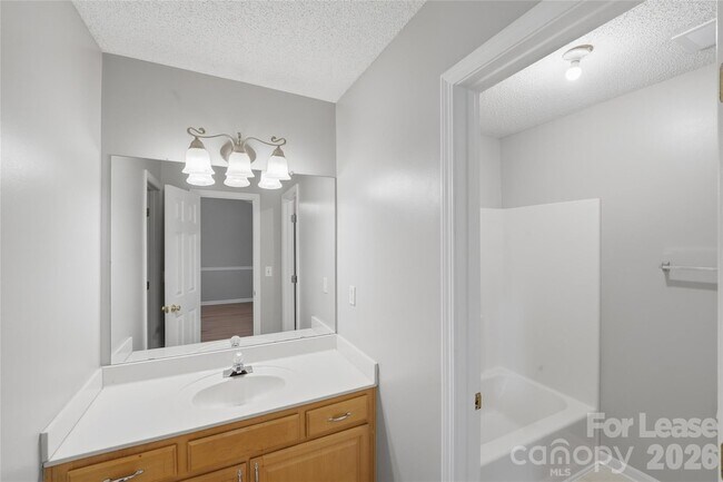 Building Photo - 8144 Christmas Ct