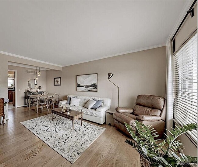 Foto del edificio - 4822 Mansfield Ave