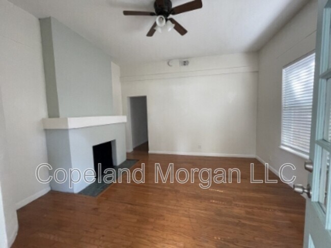 Foto del edificio - 829 5th St N